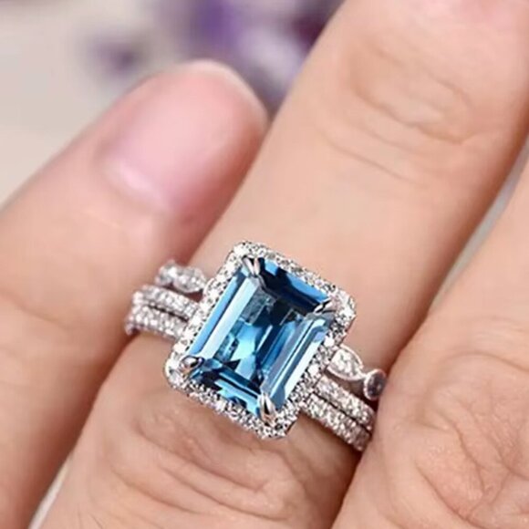 NEW 18k White Gold Blue Topaz Ring Set of 3 Rings Emerald Cut Ring - Picture 3 of 6